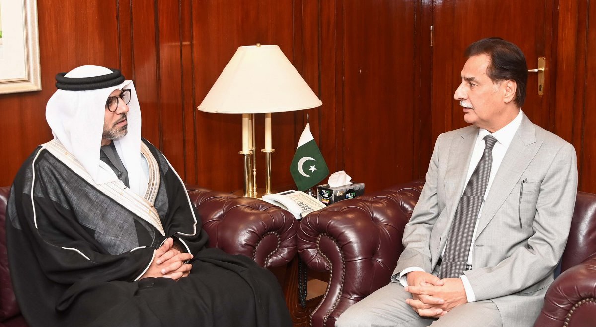 Islamabad 22.03.2024: Ambassador of the United Arab Emirates Mr. Hamad Obaid Ibrahim Alzaabi called on Speaker NA Sardar Ayaz Sadiq at Parliament House