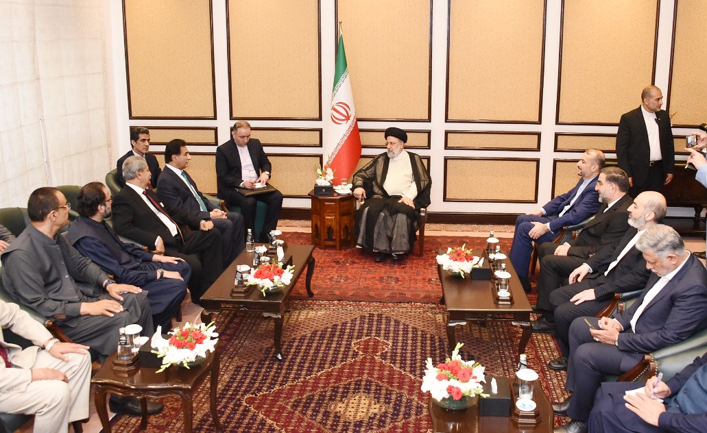 Speaker National Assembly Sardar Ayaz Sadiq in a meeting with President of Iran Dr. Seyyed Ebrahim Raisi. Islamabad: 22.04.2024