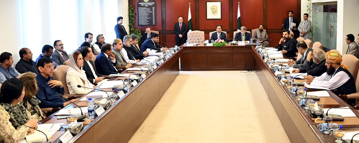 Islamabad 11.07.2024: Speaker National Assembly Sardar Ayaz Sadiq chairing meeting of the PIPS Board of Governors at PIPS.