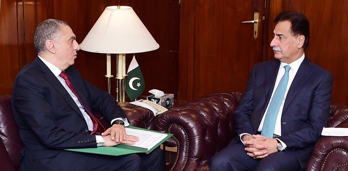 Islamabad 03.10.2024: Ambassador of Egypt Dr.Ihab Mohamed Abdelhamid Hassan called on Speaker National Assembly Sardar Ayaz Sadiq at Parliament House