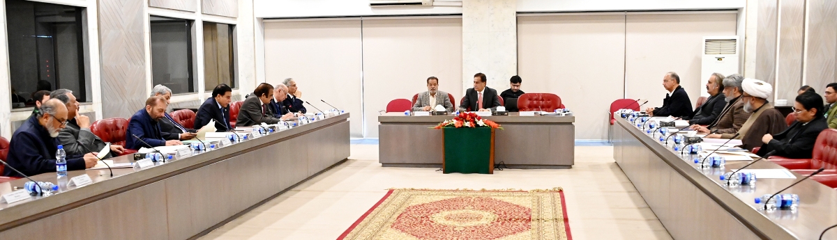 Islamabad 16.01.2025: Speaker National Assembly Sardar Ayaz Sadiq Chairing 3rd meeting on negotiations between Treasury and Opposition at Parliament House.