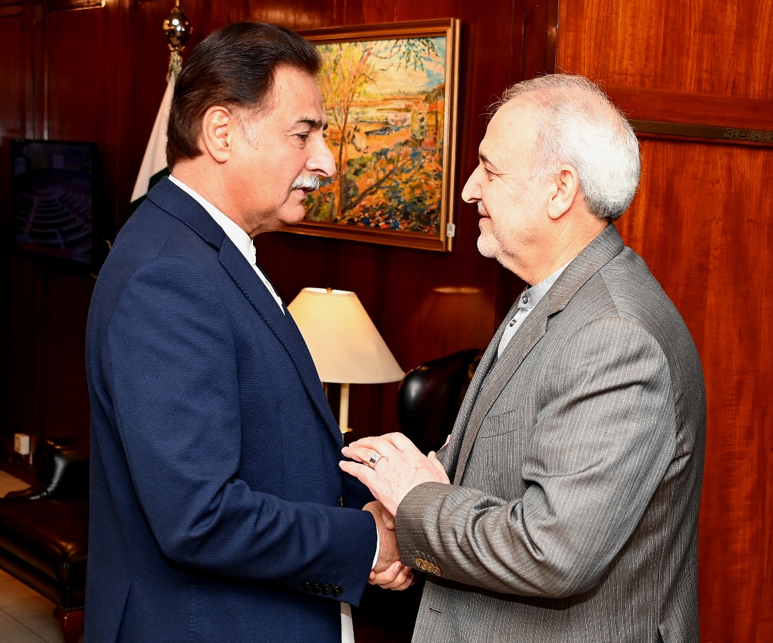 Islamabad 17.01.2025: Speaker National Assembly Sardar Ayaz Sadiq receiving Ambassador of Iran Dr. Reza Amiri Moghadam at Parliament House.