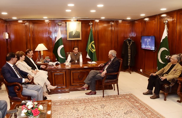 slamabad, 15th February 2025– A delegation of the Pakistan National Heart Association (PANAH), led by President, Major General (Retd.) Masood-ur-Rehman Kayani, visited the Parliament House today and called on Speaker of the National Assembly, Sardar Ayaz Sadiq, in Parliament House Islamabad.