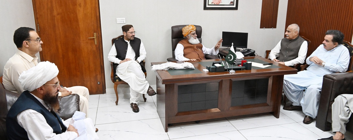 Islamabad 19.06.2025:Speaker National Assembly Sardar Ayaz Sadiq in a meeting with President of Jamiat Ulema-e-Islam (F) Maulana Fazal-ur-Rehman at Parliament House. Governor Balochistan Mr. Jaffar Khan Mandokhail is also present.
