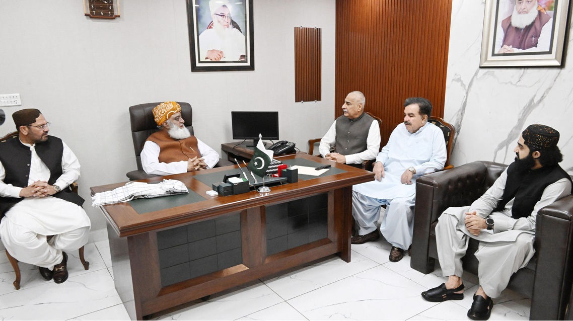Islamabad 19.06.2025:Speaker National Assembly Sardar Ayaz Sadiq in a meeting with President of Jamiat Ulema-e-Islam (F) Maulana Fazal-ur-Rehman at Parliament House. Governor Balochistan Mr. Jaffar Khan Mandokhail is also present.