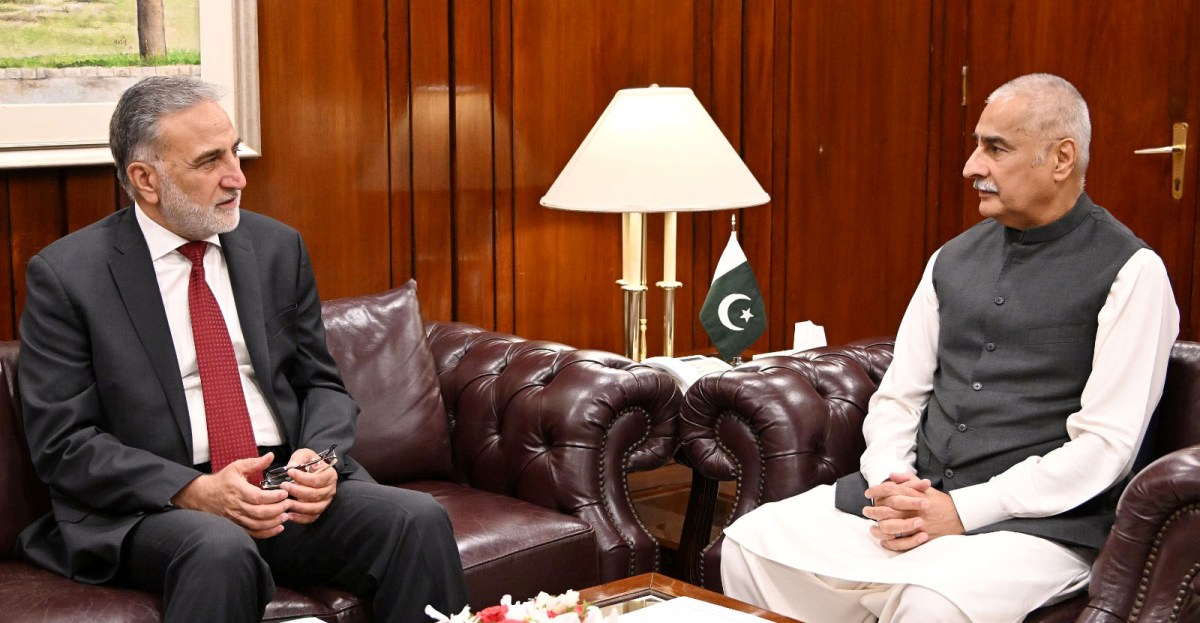 Islamabad 26.06.2025: Chairman National Accountability Bureau (NAB) Lt. Gen. (R) Nazir Ahmed Butt called on Speaker National Assembly Sardar Ayaz Sadiq at Parliament House.