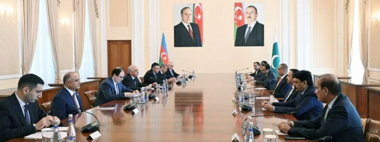 Baku 9th July 2025: Speaker National Assembly Sardar Ayaz Sadiq along with Pakistan’s Parliamentary Delegation called on the the Prime Minister of Azerbaijan, Mr. Ali Asadov, in Baku, Azerbaijan.
