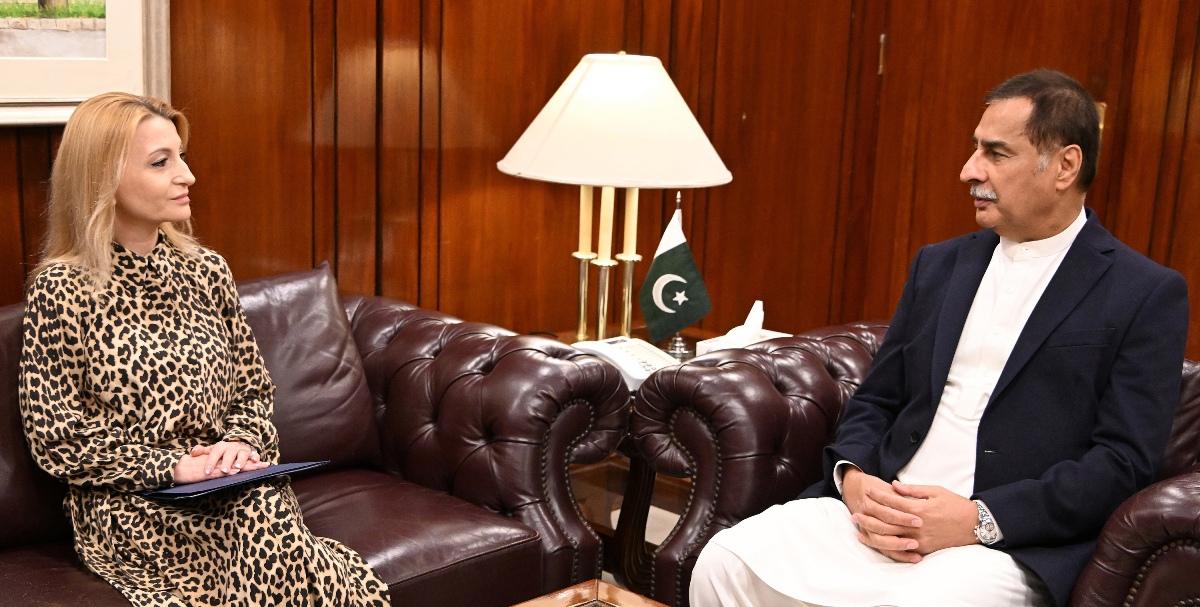 Islamabad 12.08.2025: Ambassador of Bulgaria Mrs. Irena Gancheva called on Speaker National Assembly Sardar Ayaz Sadiq at Parliament House