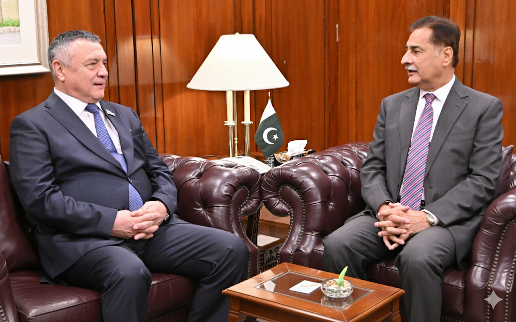 Islamabad 29.09.2025: Speaker of the Legislative Chamber of the Oliy Majlis of the Republic of Uzbekistan Mr. Nuriddin Ismoilov called on Speaker National Assembly Sardar Ayaz Sadiq at Parliament House.
