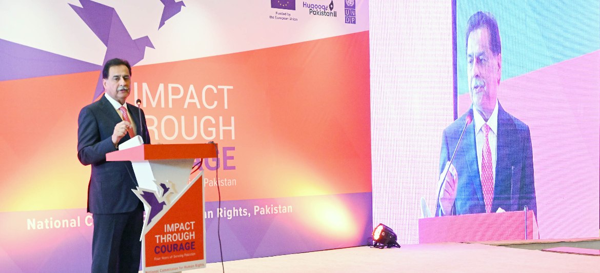 Islamabad 25.11.2025: Speaker National Assembly Sardar Ayaz Sadiq addressing the participants of National Commission on Human Rights event on "Impact Through Courage"