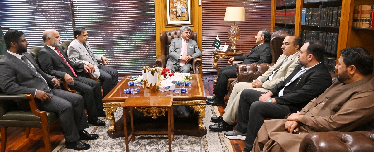 Islamabad 06.02.2026: Parliamentary delegation from the Sultanate of Oman called on Deputy Speaker National Assembly Syed Ghulam Mustafa Shah at Parliament House.