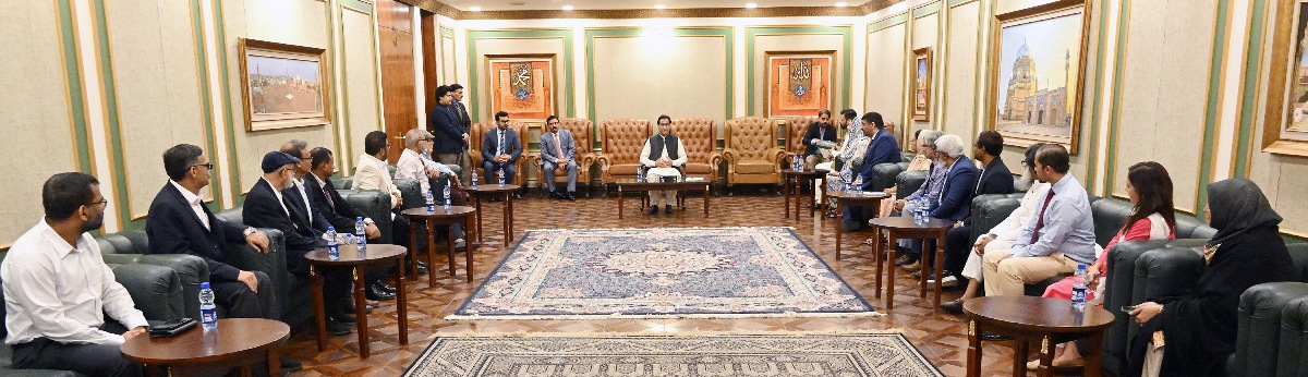 Islamabad 16.06.2026: Speaker National Assembly Sardar Ayaz Sadiq in a meeting with Bangladeshi delegation of members of Higher Education at Parliament House