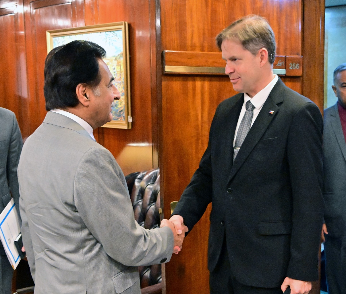 Islamabad 10.08.2026:Speaker National Assembly Sardar Ayaz Sadiq receiving Member of the European Parliament Mr. Ondrej Dostal at Parliament House.